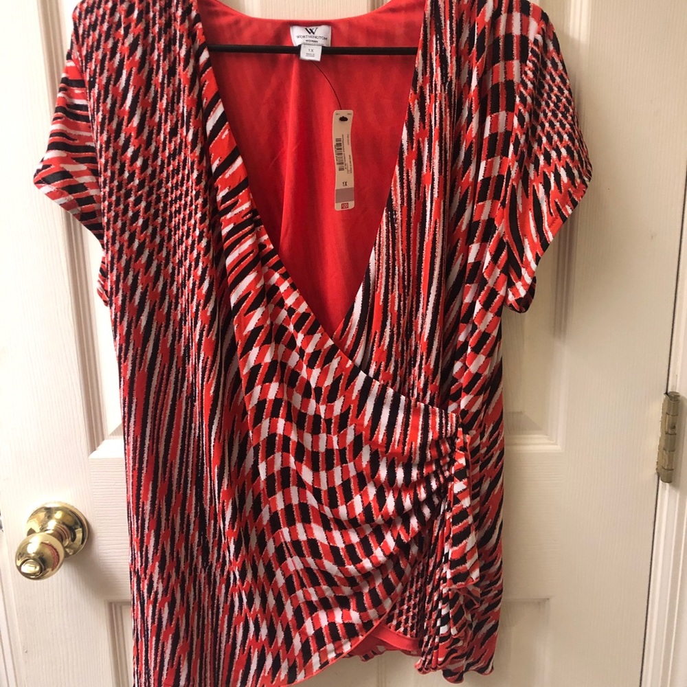 Women’s Casual Top 1x  NWT